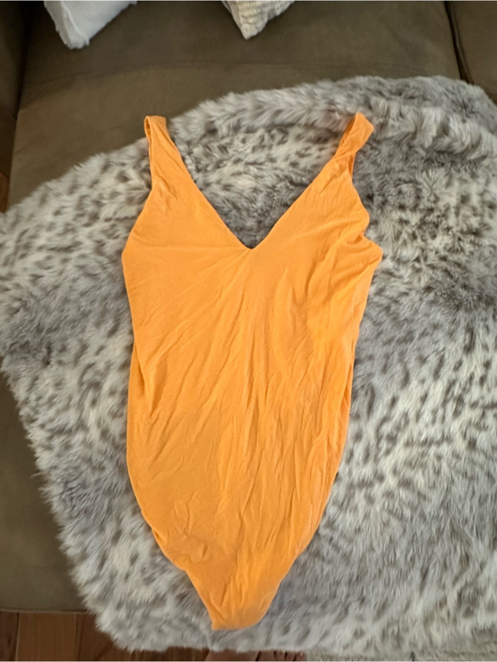 aerie SMOOTHEZ Orange Plunge V-Neck Sleeveless Bodysuit - Picture 2 of 4